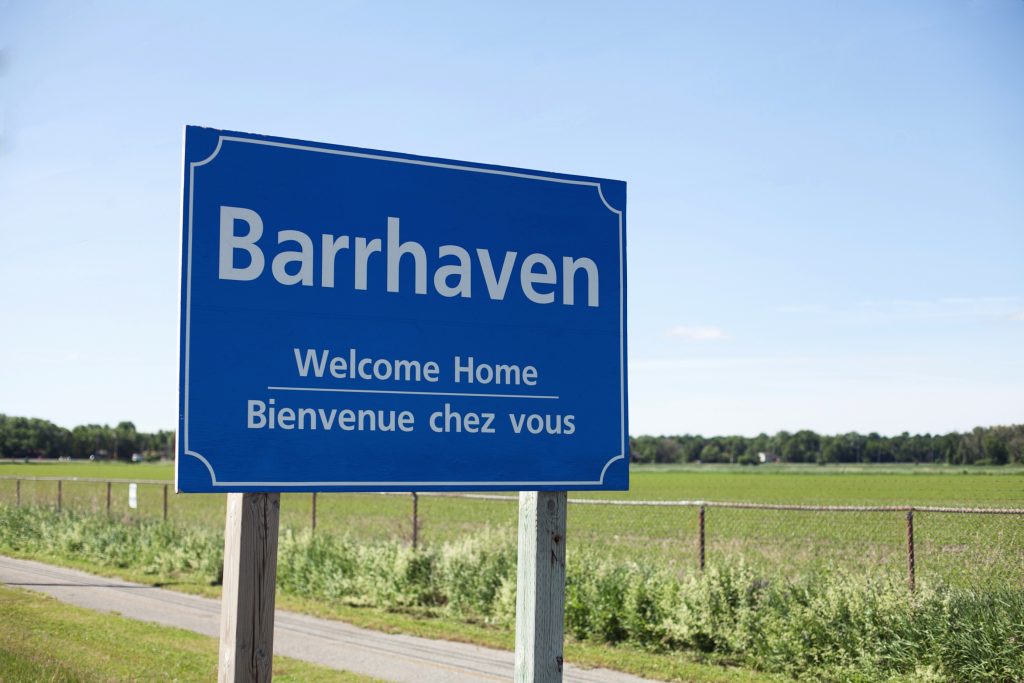 Barrhaven welcome sign