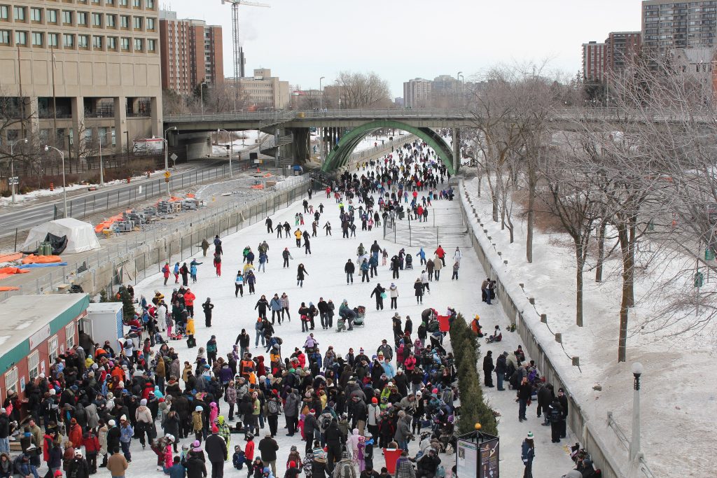 Crowds skating on the Rideau Canal Skateway