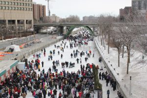 Crowds skating on the Rideau Canal Skateway